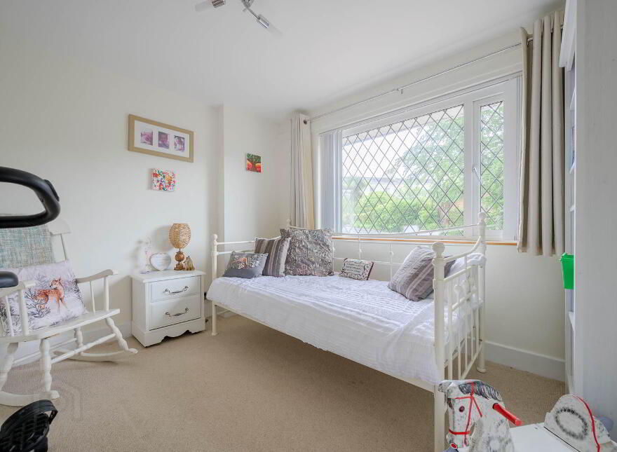 Elm Lodge, 8 Ardmore Terrace, Holywood, BT18 9BH