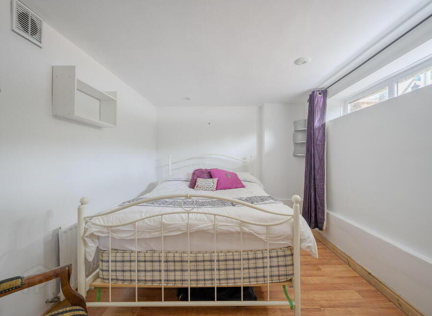 Elm Lodge, 8 Ardmore Terrace, Holywood, BT18 9BH