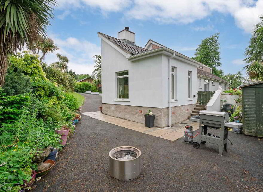 Elm Lodge, 8 Ardmore Terrace, Holywood, BT18 9BH