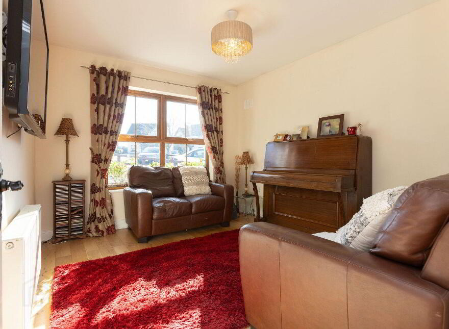 15 Stoneleigh, Ballymore, N91HY06