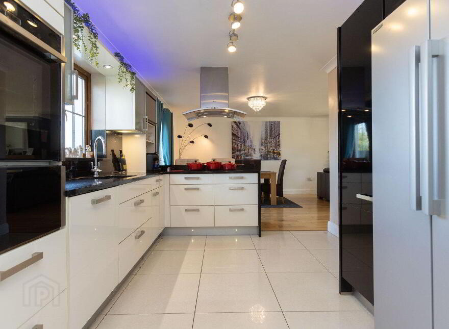15 Stoneleigh, Ballymore, N91HY06