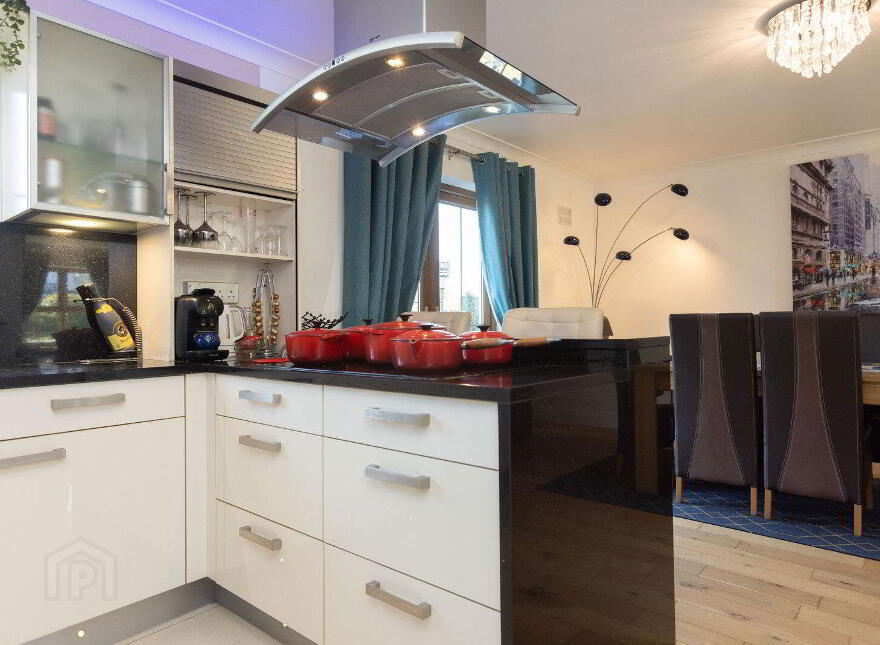 15 Stoneleigh, Ballymore, N91HY06