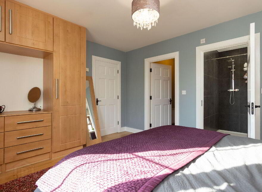 15 Stoneleigh, Ballymore, N91HY06