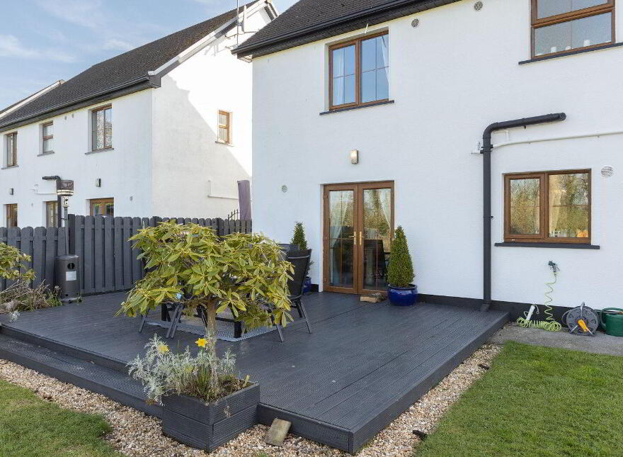 15 Stoneleigh, Ballymore, N91HY06