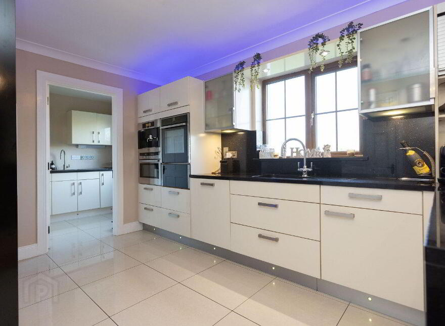 15 Stoneleigh, Ballymore, N91HY06