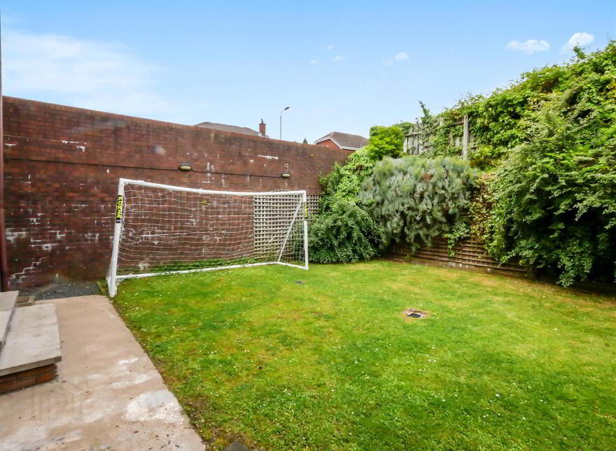 21 Manse Park, Carryduff, Belfast, BT8 8RX