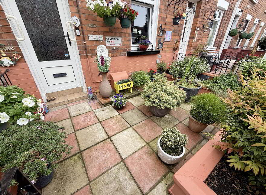 7 Watt Street, Belfast, BT6 8JX