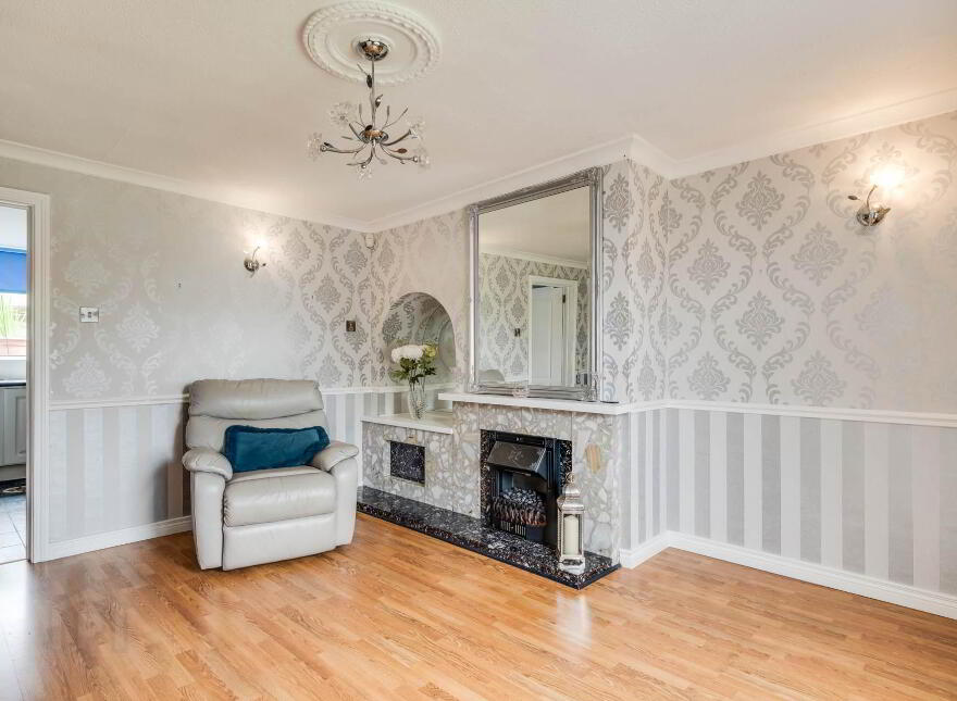 74 Loughview Drive, Enniskillen, BT74 6HB