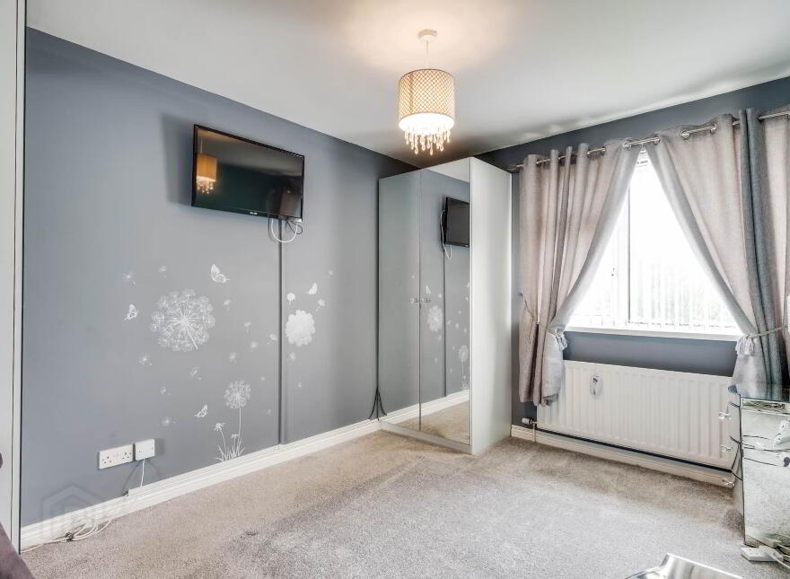 74 Loughview Drive, Enniskillen, BT74 6HB