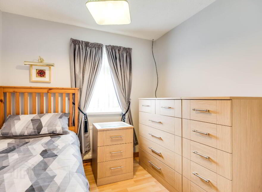 74 Loughview Drive, Enniskillen, BT74 6HB