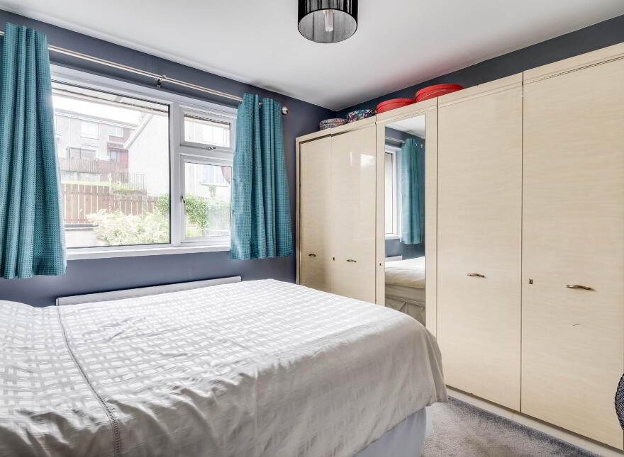 74 Loughview Drive, Enniskillen, BT74 6HB
