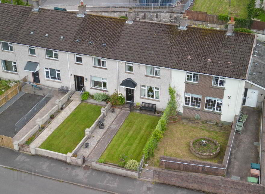 74 Loughview Drive, Enniskillen, BT74 6HB