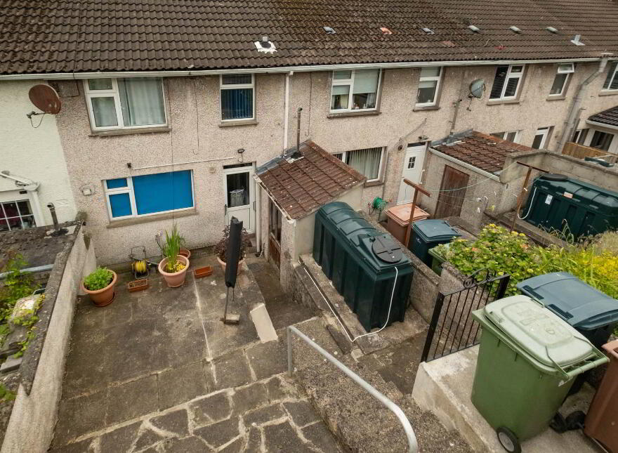 74 Loughview Drive, Enniskillen, BT74 6HB