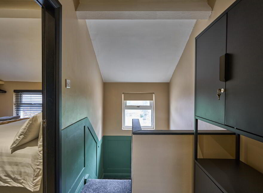 24 Castleton Gardens, Belfast, BT15 3BY