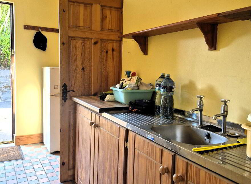 Moneen, Louisburgh, Kilsallagh, F28T299