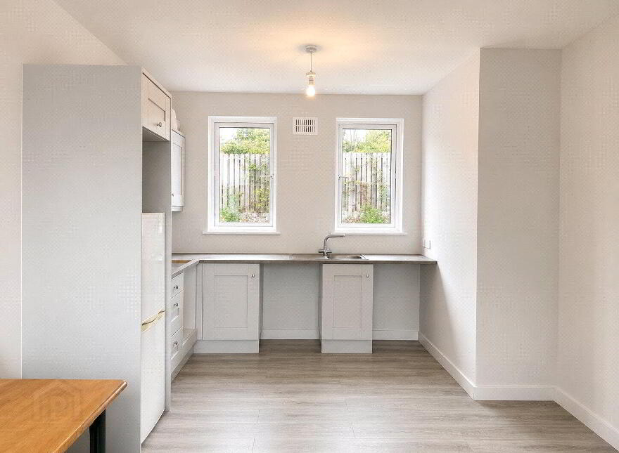 5 Rockingham, Newcastle, A63TE24