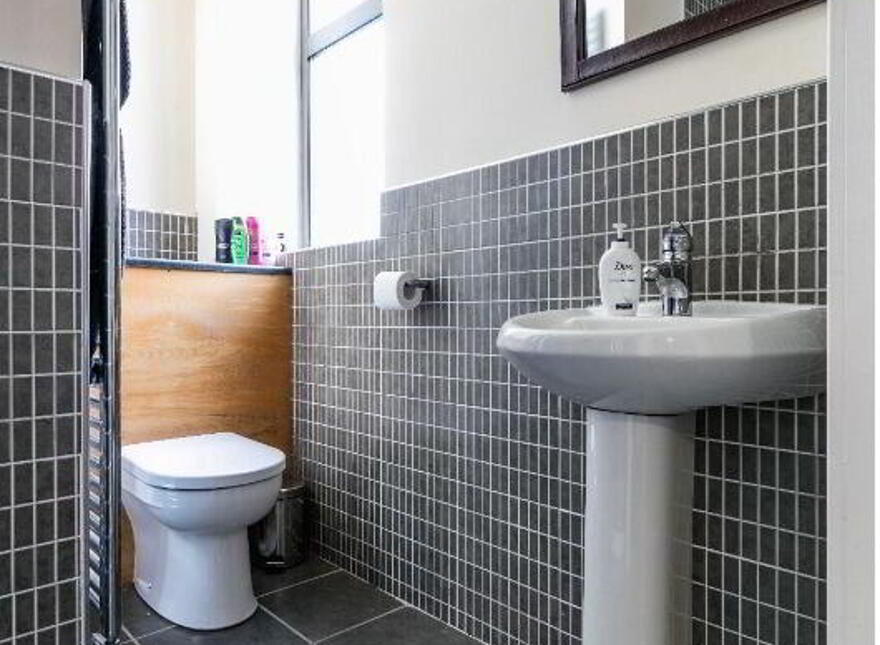 137 Malone Avenue, Belfast, BT9 6EQ