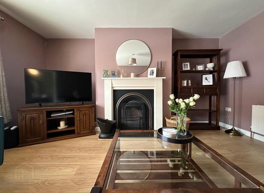 11 Riverdale Park, Portglenone, Ballymena, BT44 8HX
