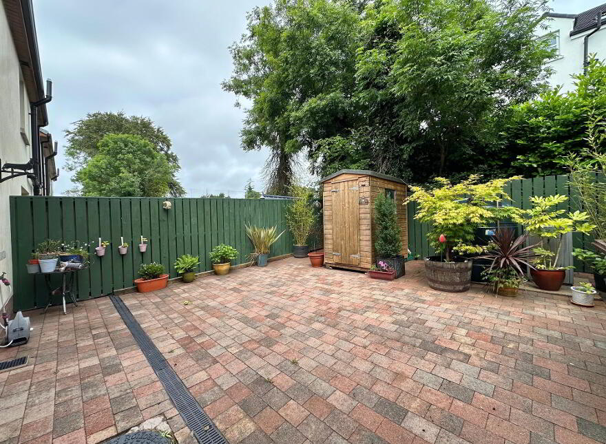 11 Riverdale Park, Portglenone, Ballymena, BT44 8HX