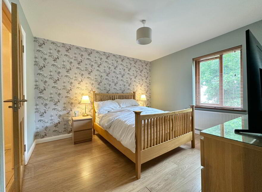 11 Riverdale Park, Portglenone, Ballymena, BT44 8HX