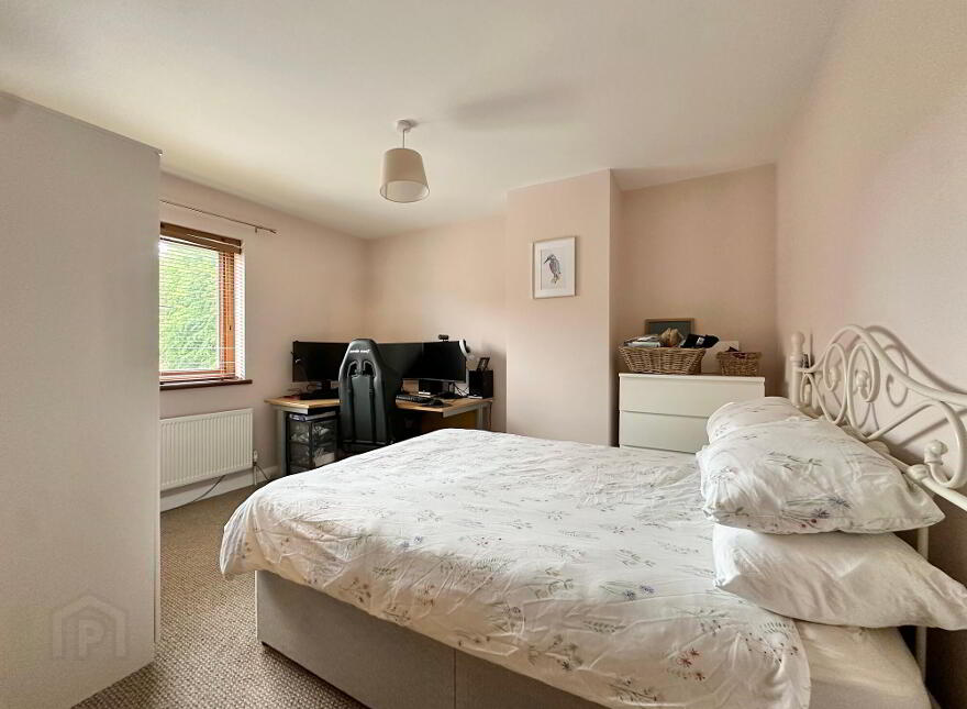 11 Riverdale Park, Portglenone, Ballymena, BT44 8HX