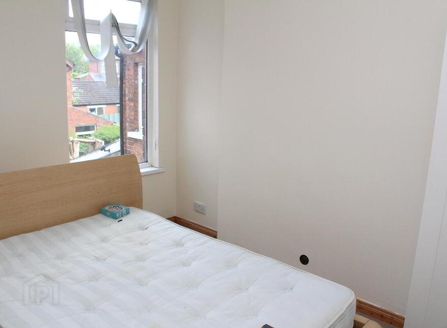 46 Bloomfield Road, Belfast, BT5 5LU