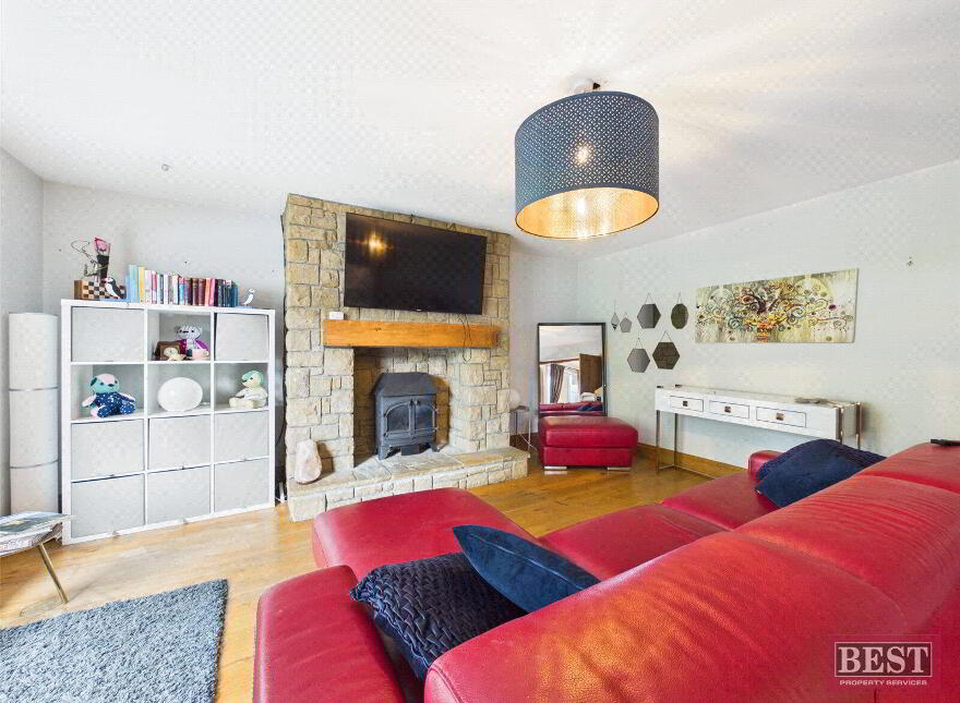 1 Mourne Wood, Rostrevor, Newry, BT34 3GG