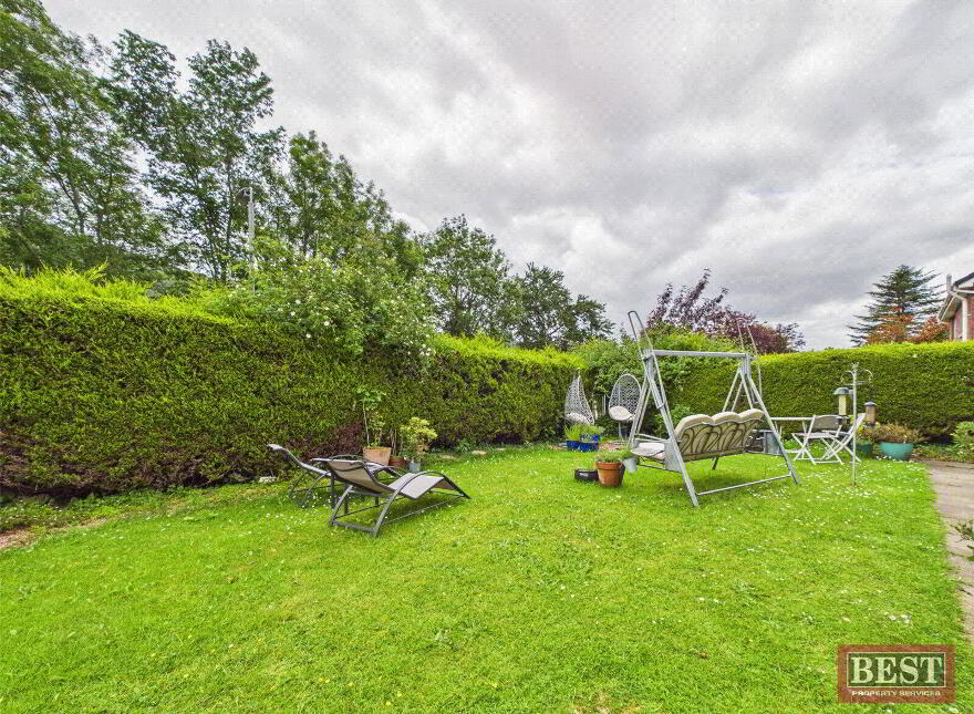 1 Mourne Wood, Rostrevor, Newry, BT34 3GG