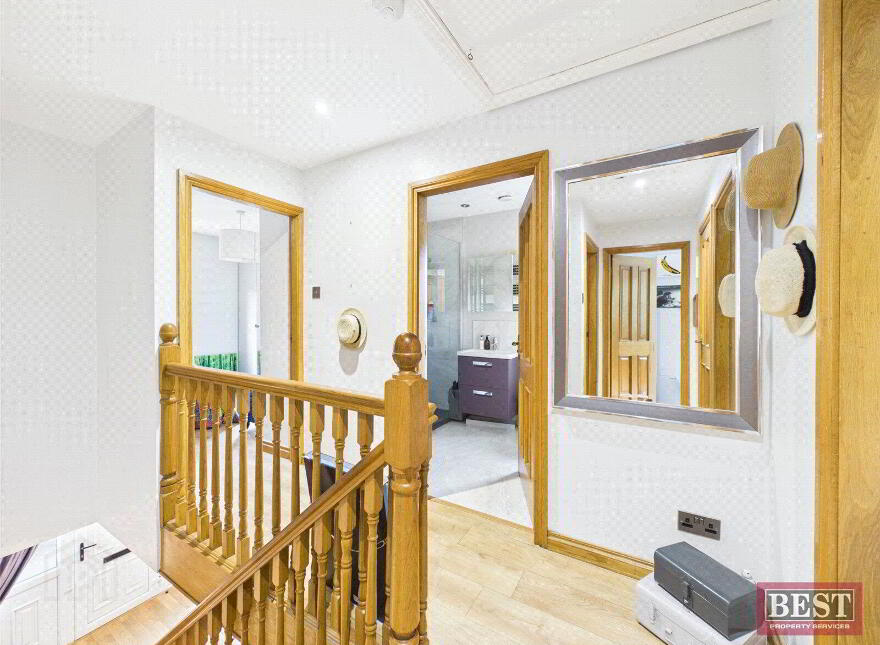 1 Mourne Wood, Rostrevor, Newry, BT34 3GG