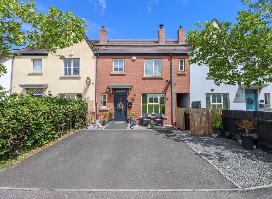 17 Coopers Mill Avenue, Dundonald, Belfast, BT16 1WD