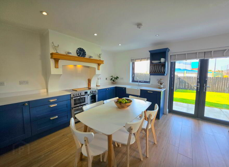 5 Harbour Close, Kilkeel, BT34 4WB