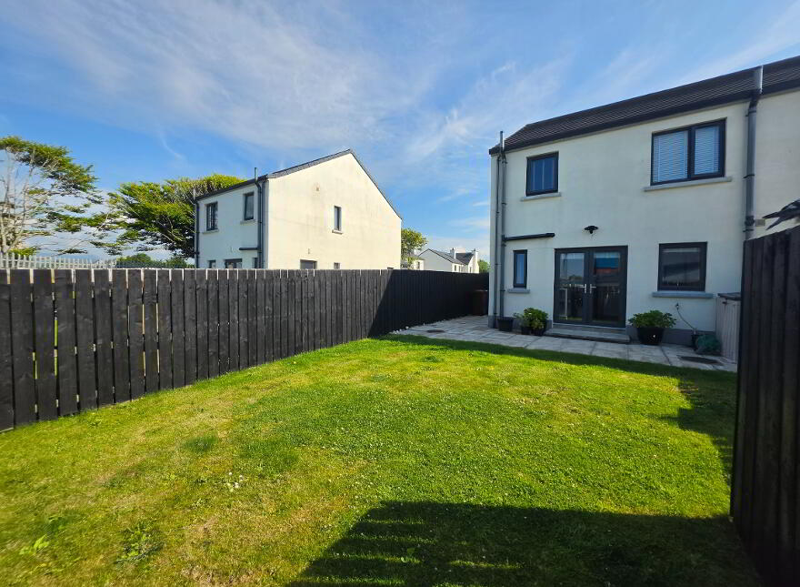 5 Harbour Close, Kilkeel, BT34 4WB