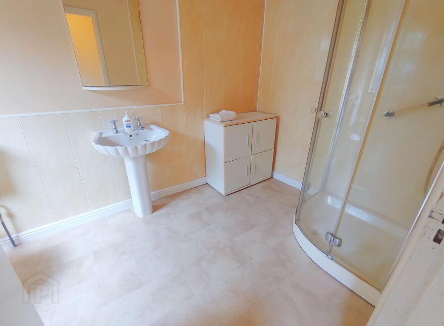 37 Roxtown Terrace, Old Clare Street, Pennywell, V94D9XY