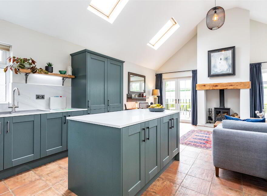 192 Belfast Road, Muckamore, Antrim, BT41 2EY