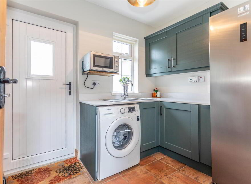192 Belfast Road, Muckamore, Antrim, BT41 2EY