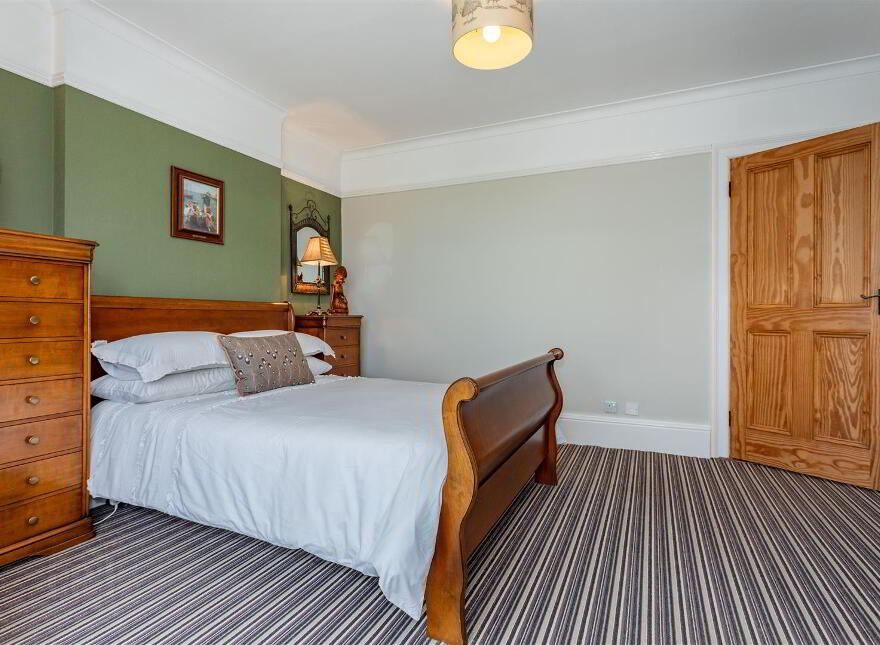 192 Belfast Road, Muckamore, Antrim, BT41 2EY