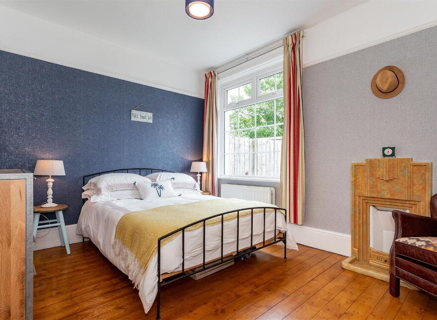 192 Belfast Road, Muckamore, Antrim, BT41 2EY