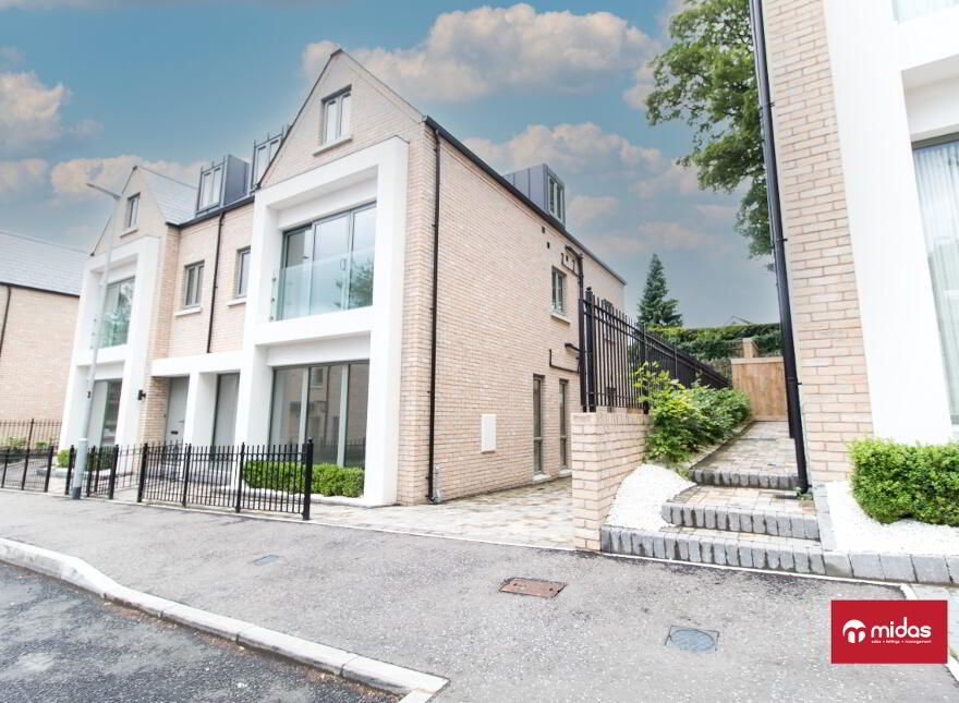 6 Derrianna, Culmore Road, Derry, BT48 8UU