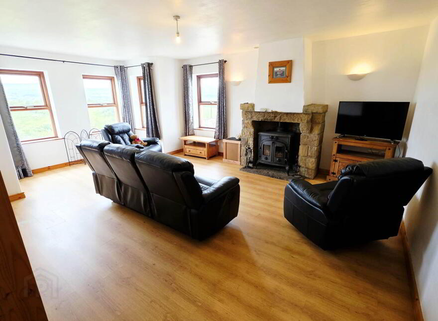 319 Lattone Road, Belcoo, Enniskillen, BT93 5ER