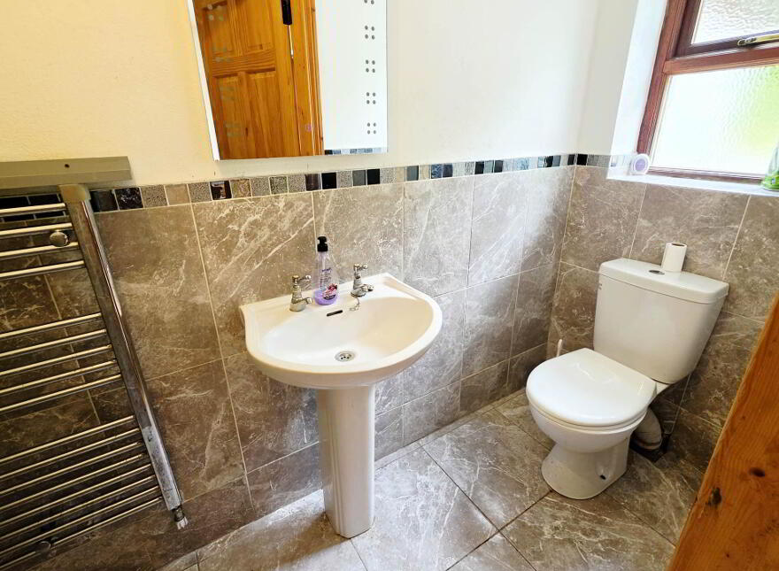 319 Lattone Road, Belcoo, Enniskillen, BT93 5ER