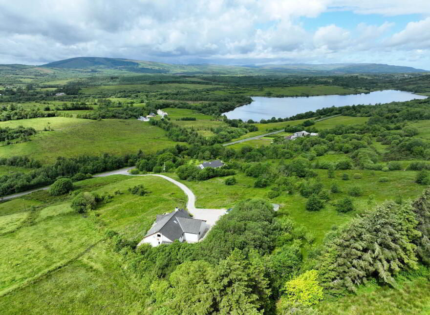 319 Lattone Road, Belcoo, Enniskillen, BT93 5ER