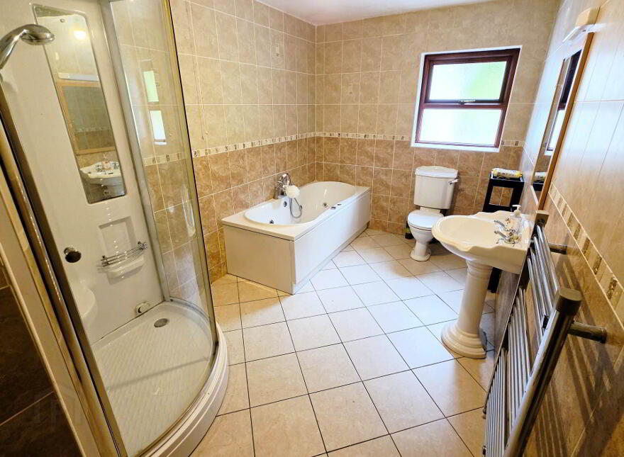 319 Lattone Road, Belcoo, Enniskillen, BT93 5ER