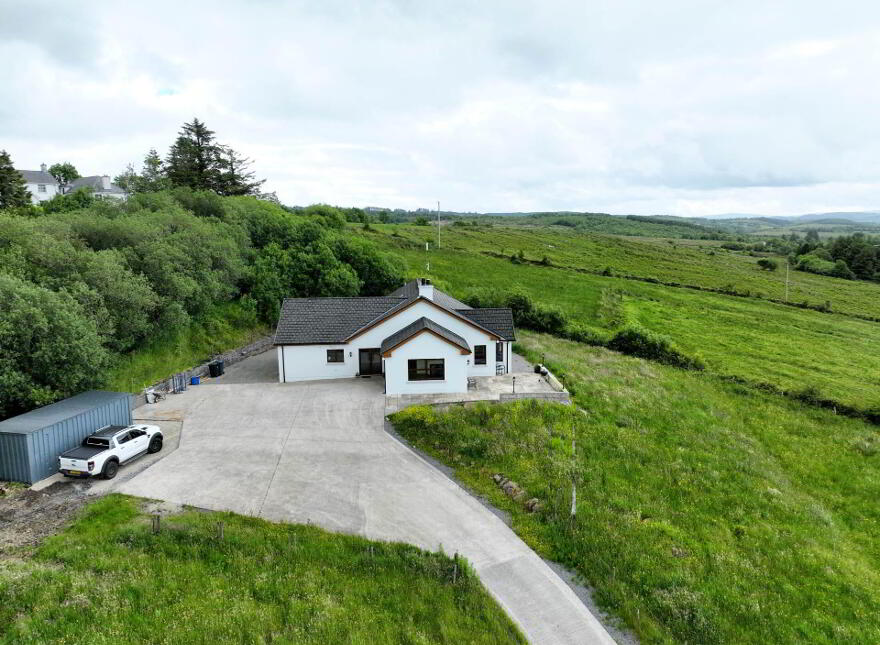319 Lattone Road, Belcoo, Enniskillen, BT93 5ER