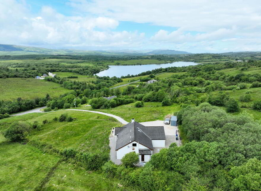 319 Lattone Road, Belcoo, Enniskillen, BT93 5ER