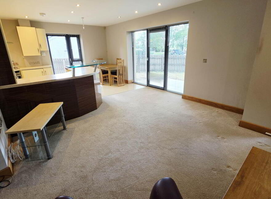 3 Erne Marine Apartments, Waterhen Lane, Bellenaleck, Enniskillen, BT92 2DF