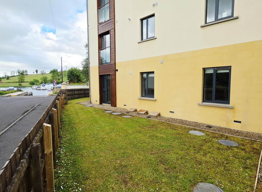 3 Erne Marine Apartments, Waterhen Lane, Bellenaleck, Enniskillen, BT92 2DF