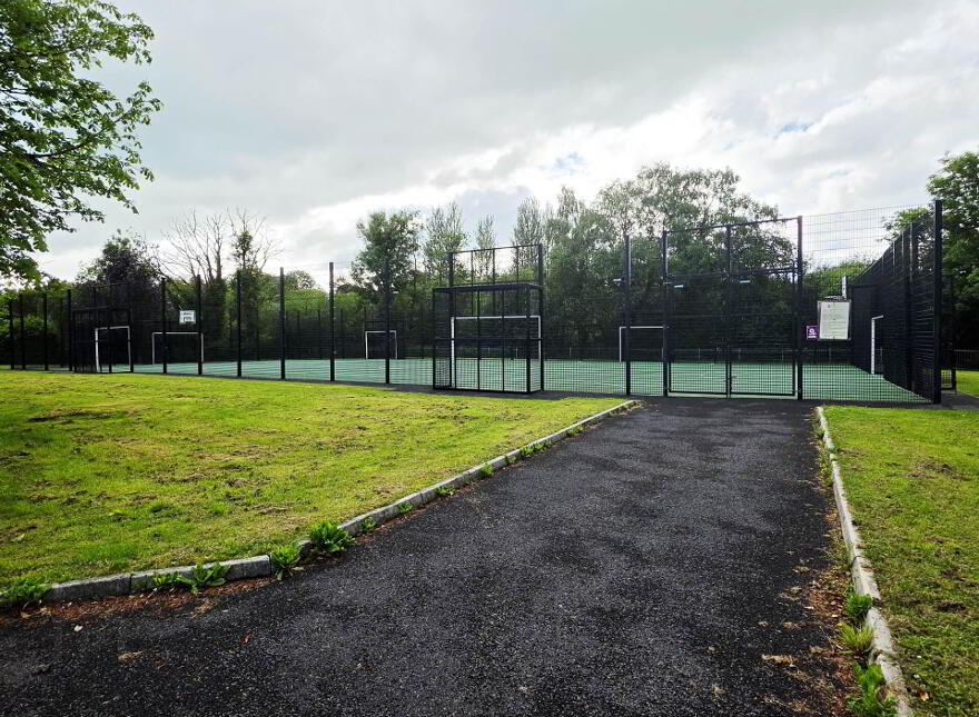 3 Erne Marine Apartments, Waterhen Lane, Bellenaleck, Enniskillen, BT92 2DF