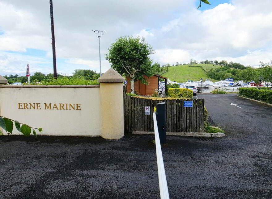 3 Erne Marine Apartments, Waterhen Lane, Bellenaleck, Enniskillen, BT92 2DF