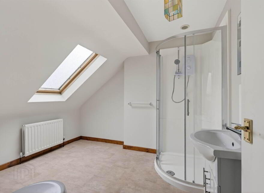 77 Lower Windsor Avenue, Belfast, BT9 7DX