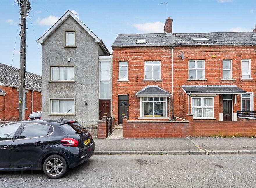 77 Lower Windsor Avenue, Belfast, BT9 7DX
